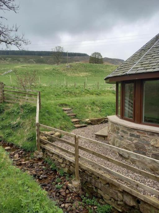 דאנקלד Lagganallachie Cottage מראה חיצוני תמונה